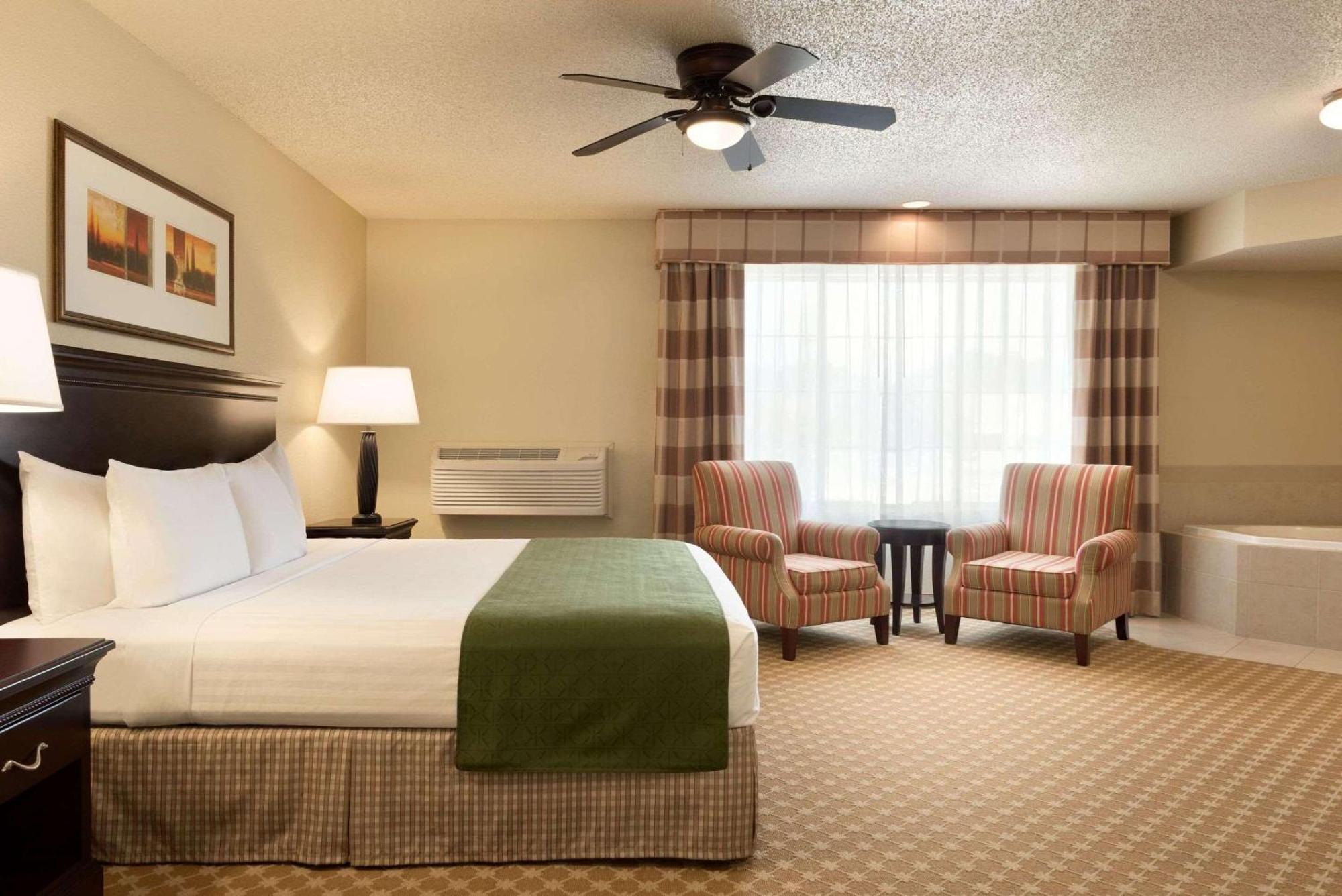 Country Inn & Suites By Radisson, Chanhassen, Mn Ngoại thất bức ảnh
