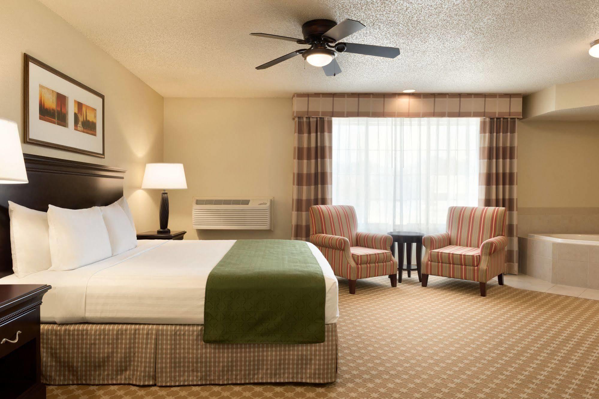 Country Inn & Suites By Radisson, Chanhassen, Mn Ngoại thất bức ảnh
